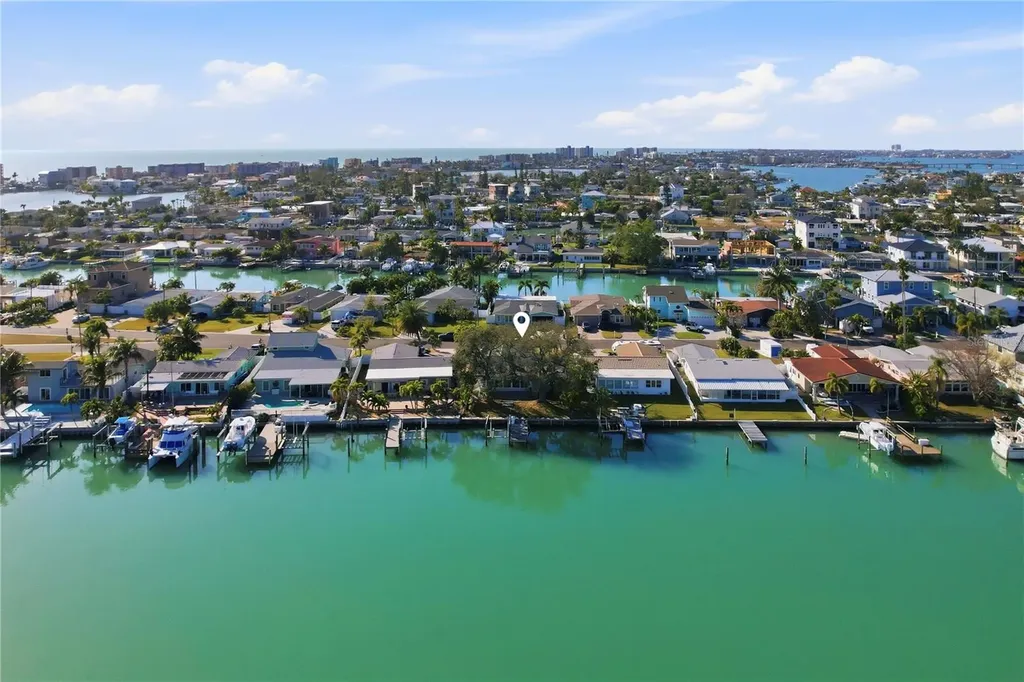 541 Lillian Drive Madeira Beach FL 33708