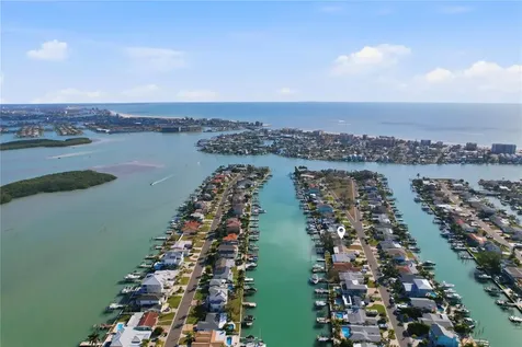 541 Lillian Drive Madeira Beach FL 33708