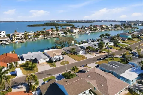 541 Lillian Drive Madeira Beach FL 33708