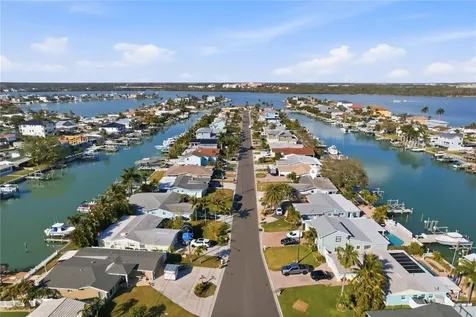 541 Lillian Drive Madeira Beach FL 33708