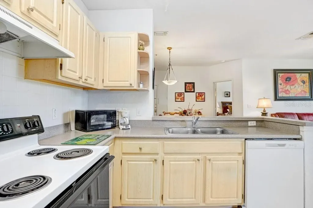 8801 Dunes Court Kissimmee FL 34747
