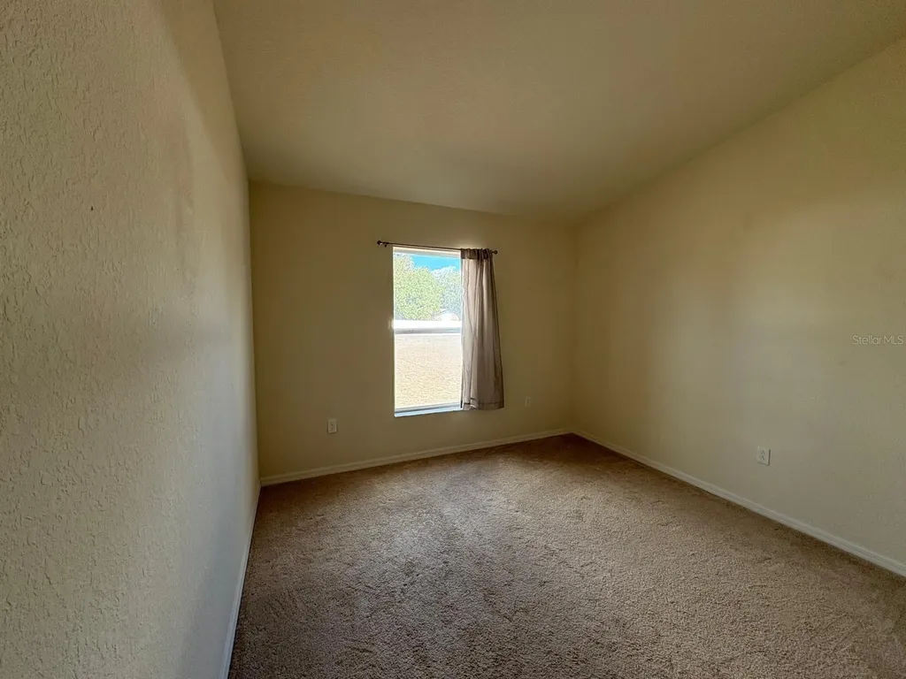 1040 Merrimack Boulevard Davenport FL 33837