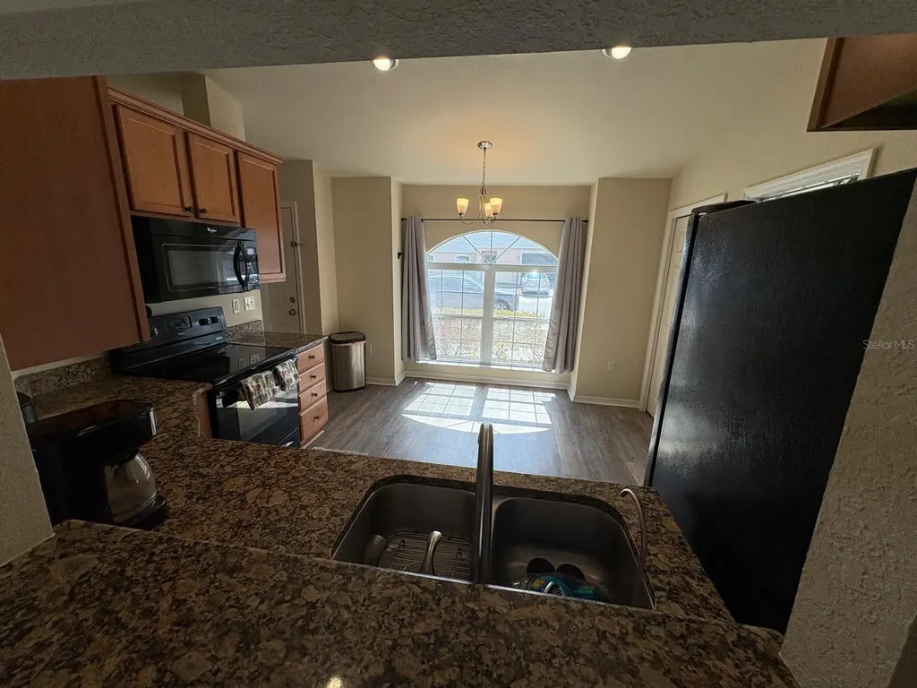 1040 Merrimack Boulevard Davenport FL 33837