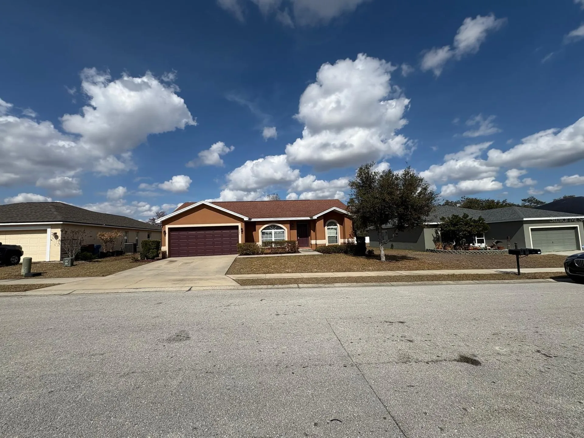 1040 Merrimack Boulevard Davenport FL 33837