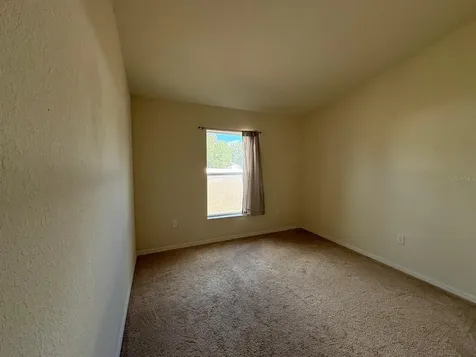 1040 Merrimack Boulevard Davenport FL 33837