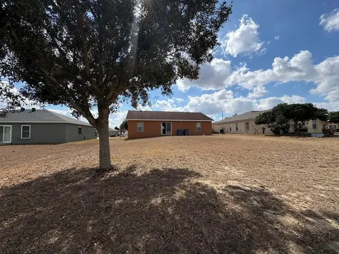 1040 Merrimack Boulevard Davenport FL 33837