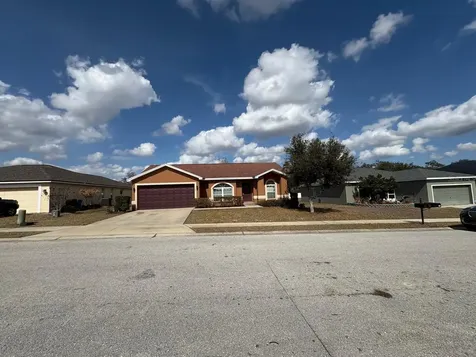 1040 Merrimack Boulevard Davenport FL 33837