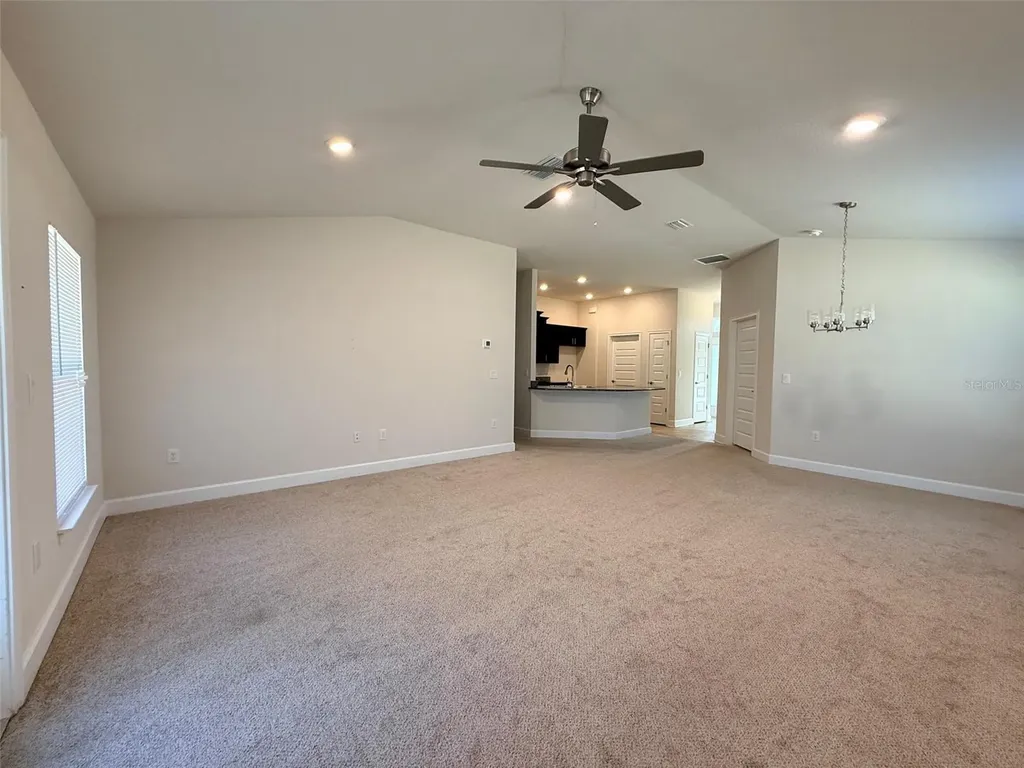 910 Hudson Valley Drive Kissimmee FL 34759