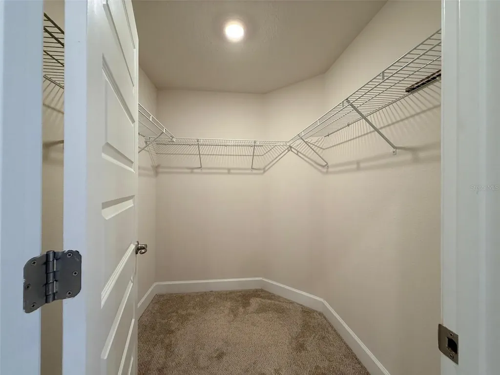 910 Hudson Valley Drive Kissimmee FL 34759