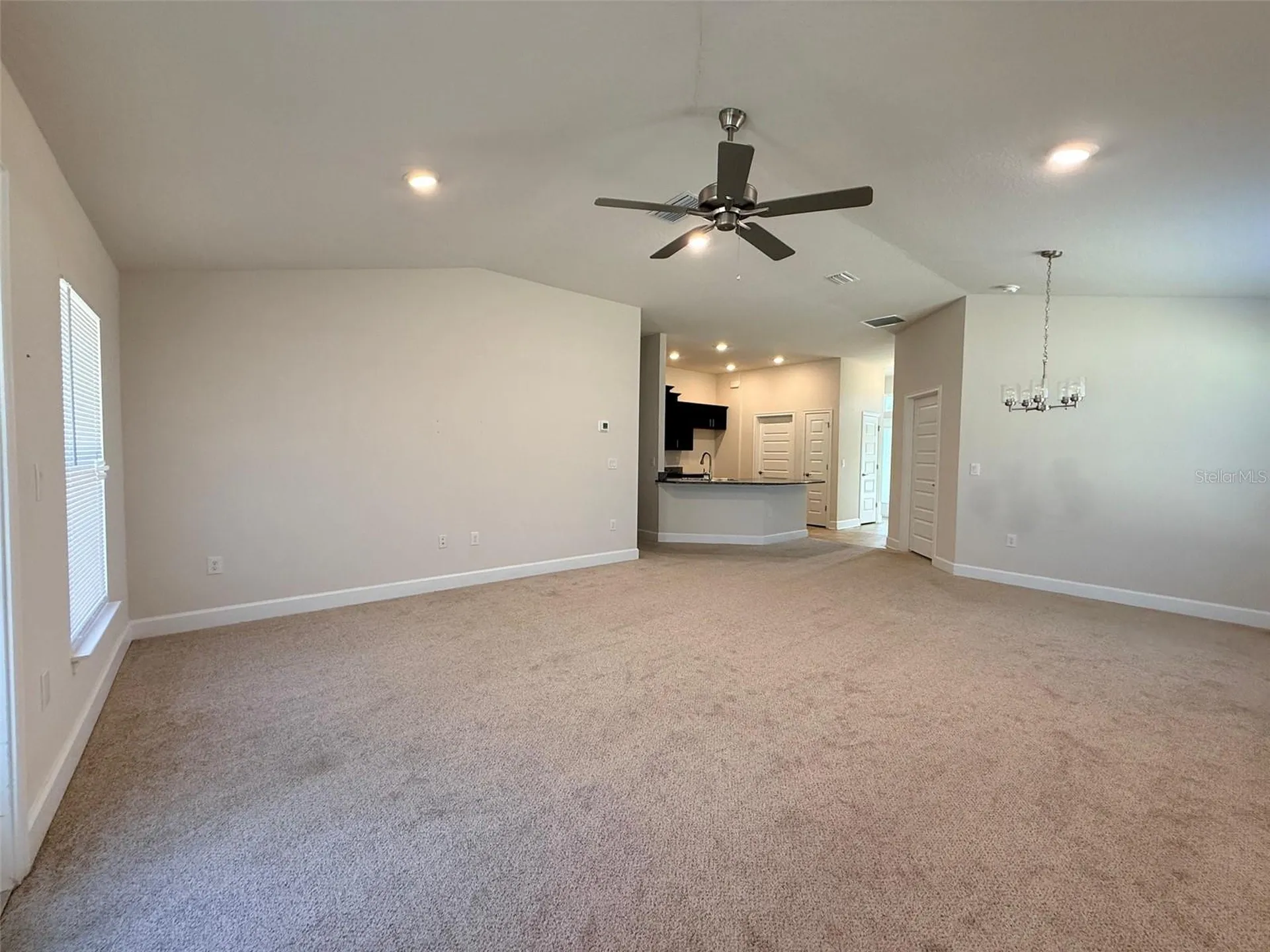 910 Hudson Valley Drive Kissimmee FL 34759