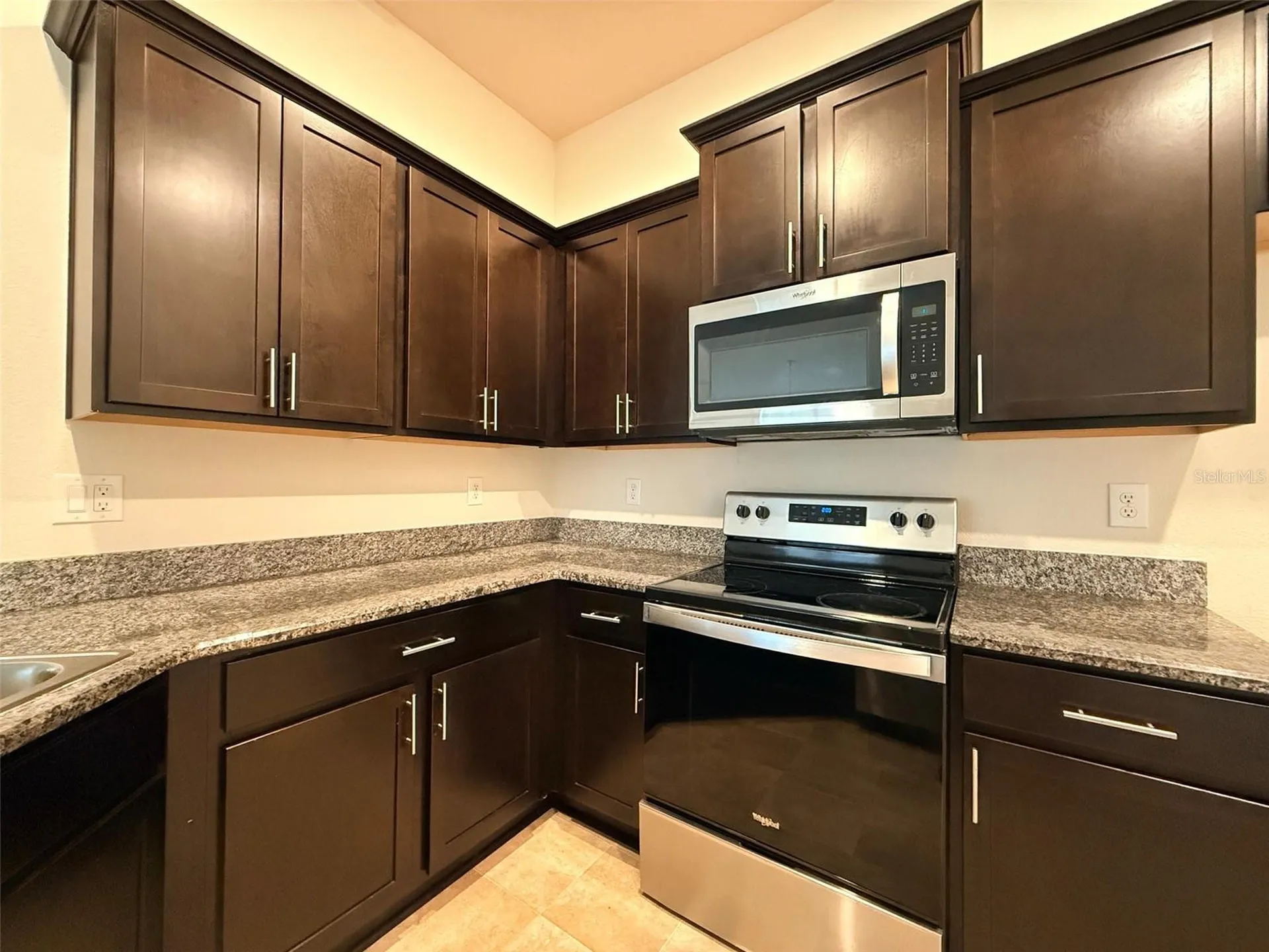 910 Hudson Valley Drive Kissimmee FL 34759