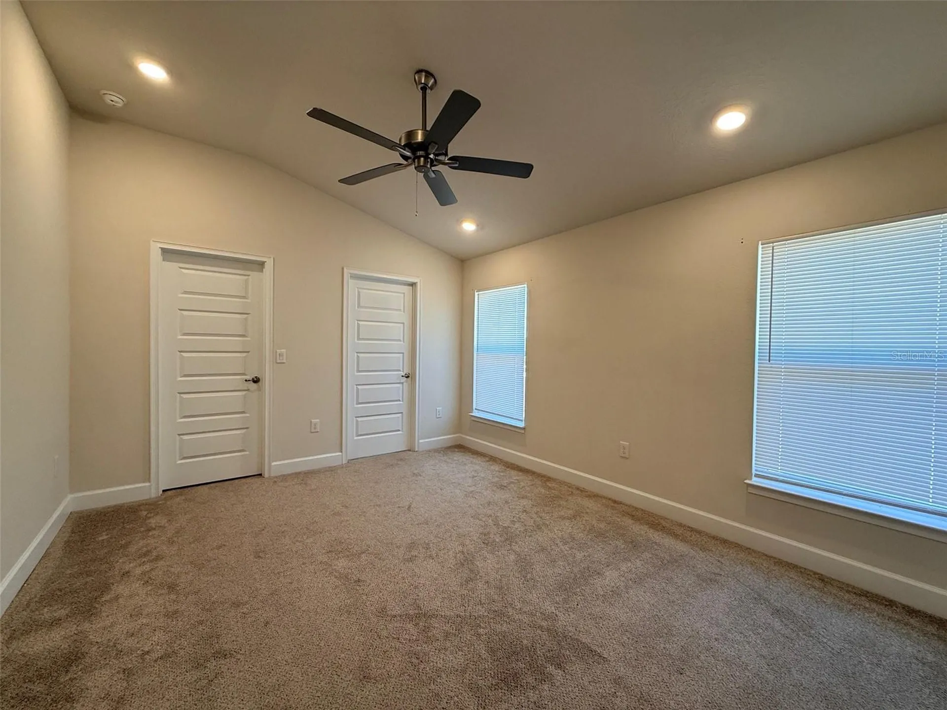 910 Hudson Valley Drive Kissimmee FL 34759