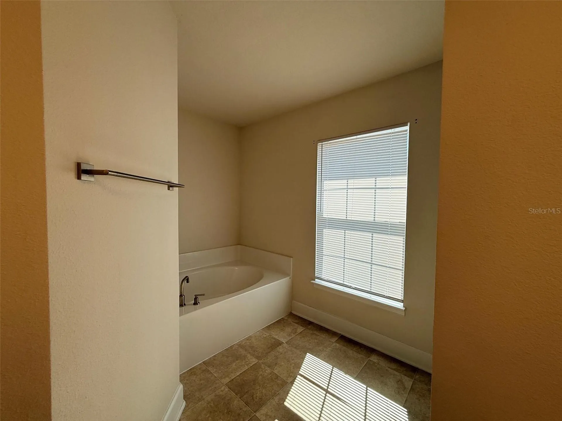 910 Hudson Valley Drive Kissimmee FL 34759