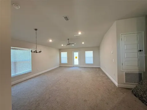 910 Hudson Valley Drive Kissimmee FL 34759