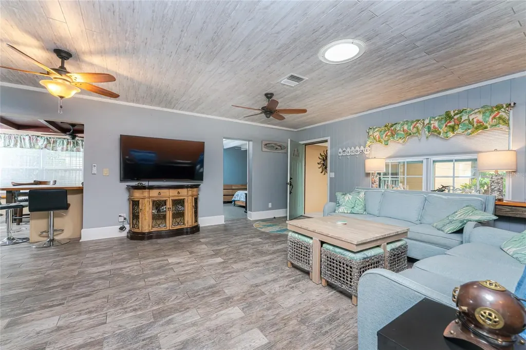 2186 Oyster Creek Drive Englewood FL 34224