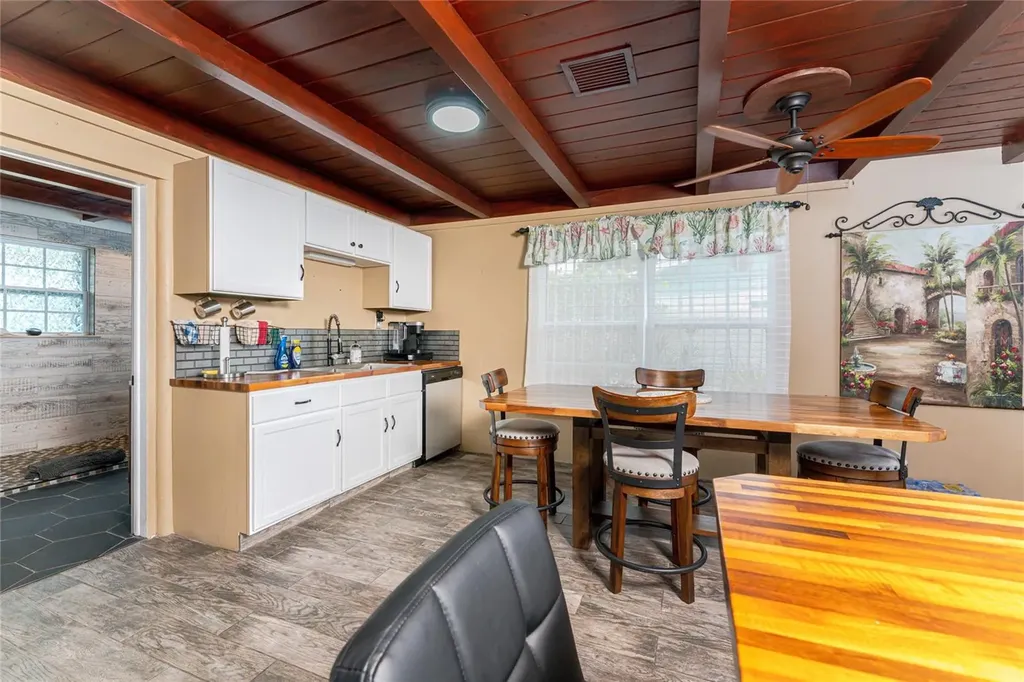2186 Oyster Creek Drive Englewood FL 34224