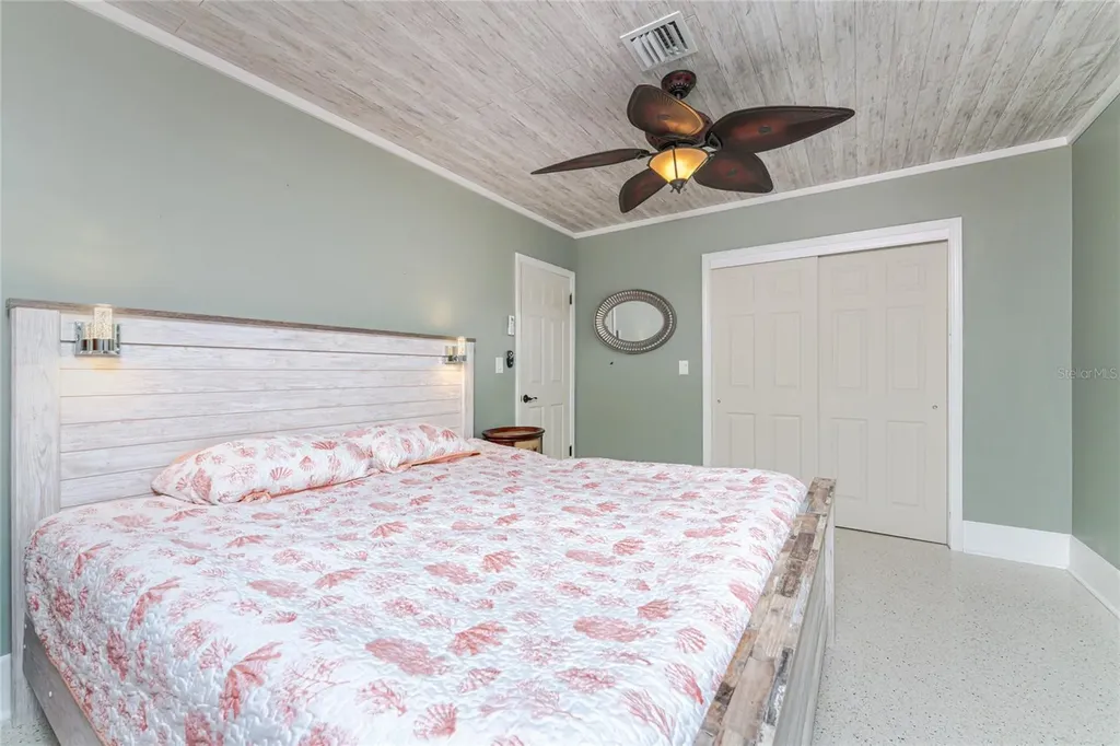2186 Oyster Creek Drive Englewood FL 34224