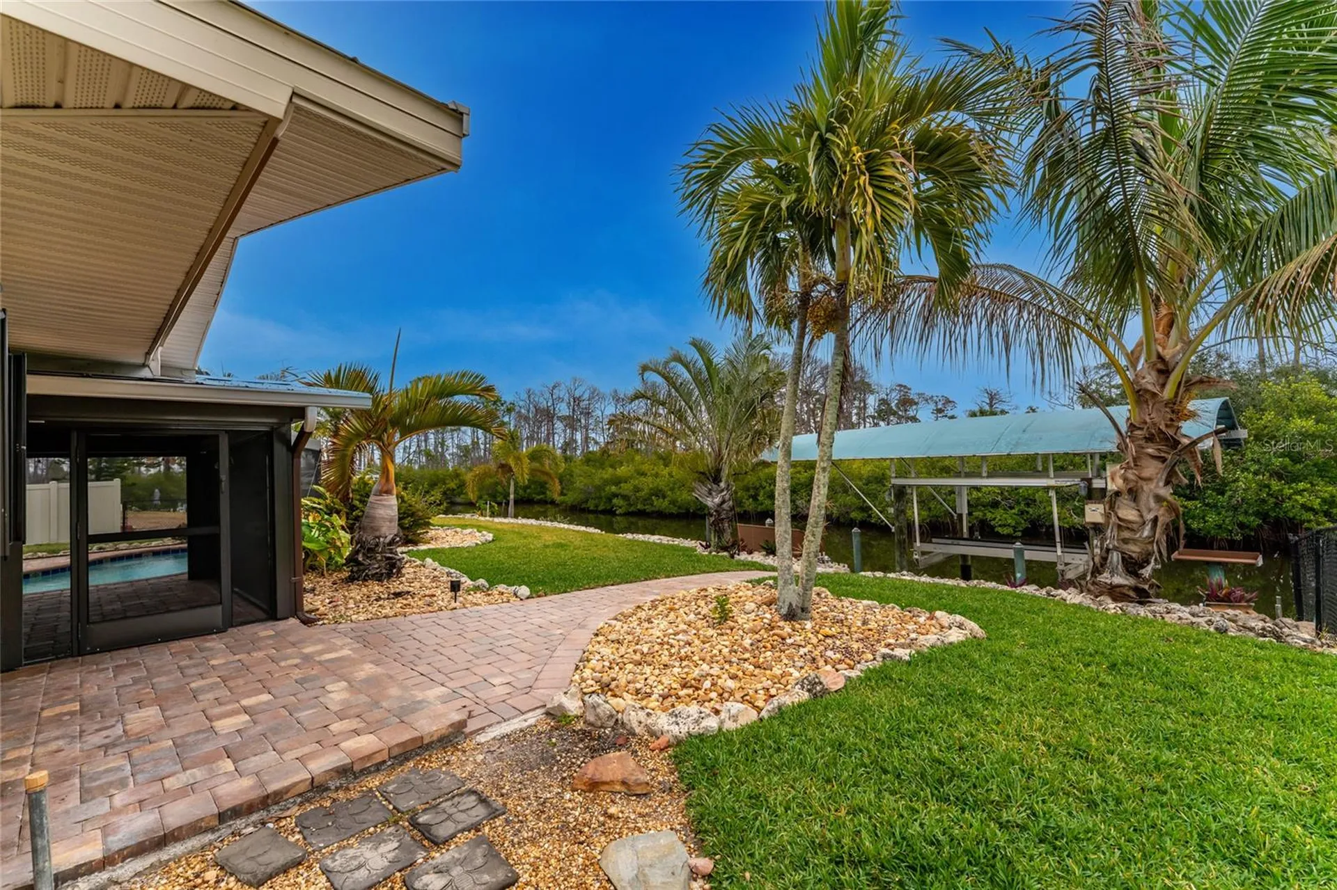2186 Oyster Creek Drive Englewood FL 34224