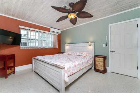 2186 Oyster Creek Drive Englewood FL 34224