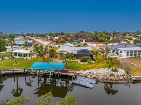 2186 Oyster Creek Drive Englewood FL 34224
