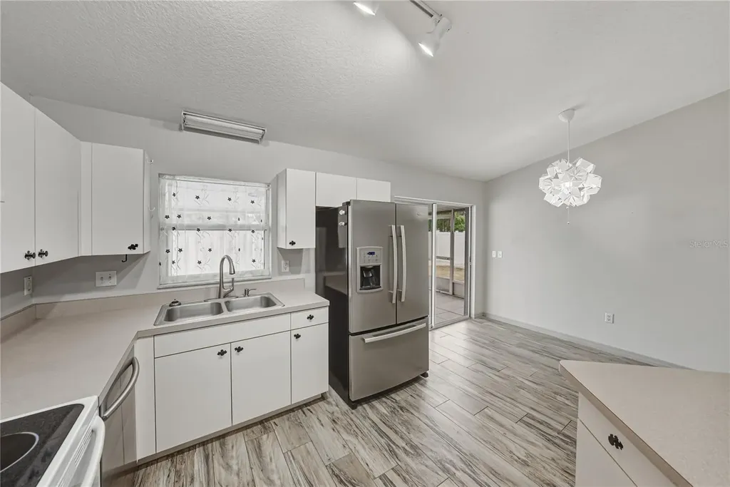 4752 Timber Way Zephyrhills FL 33542