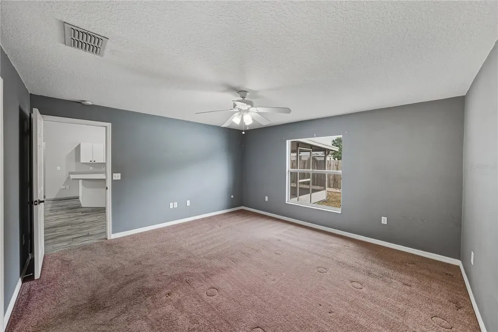 4752 Timber Way Zephyrhills FL 33542