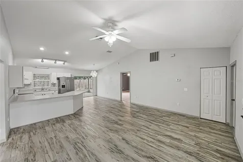 4752 Timber Way Zephyrhills FL 33542