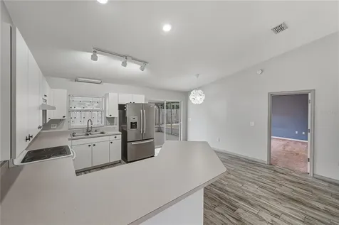 4752 Timber Way Zephyrhills FL 33542