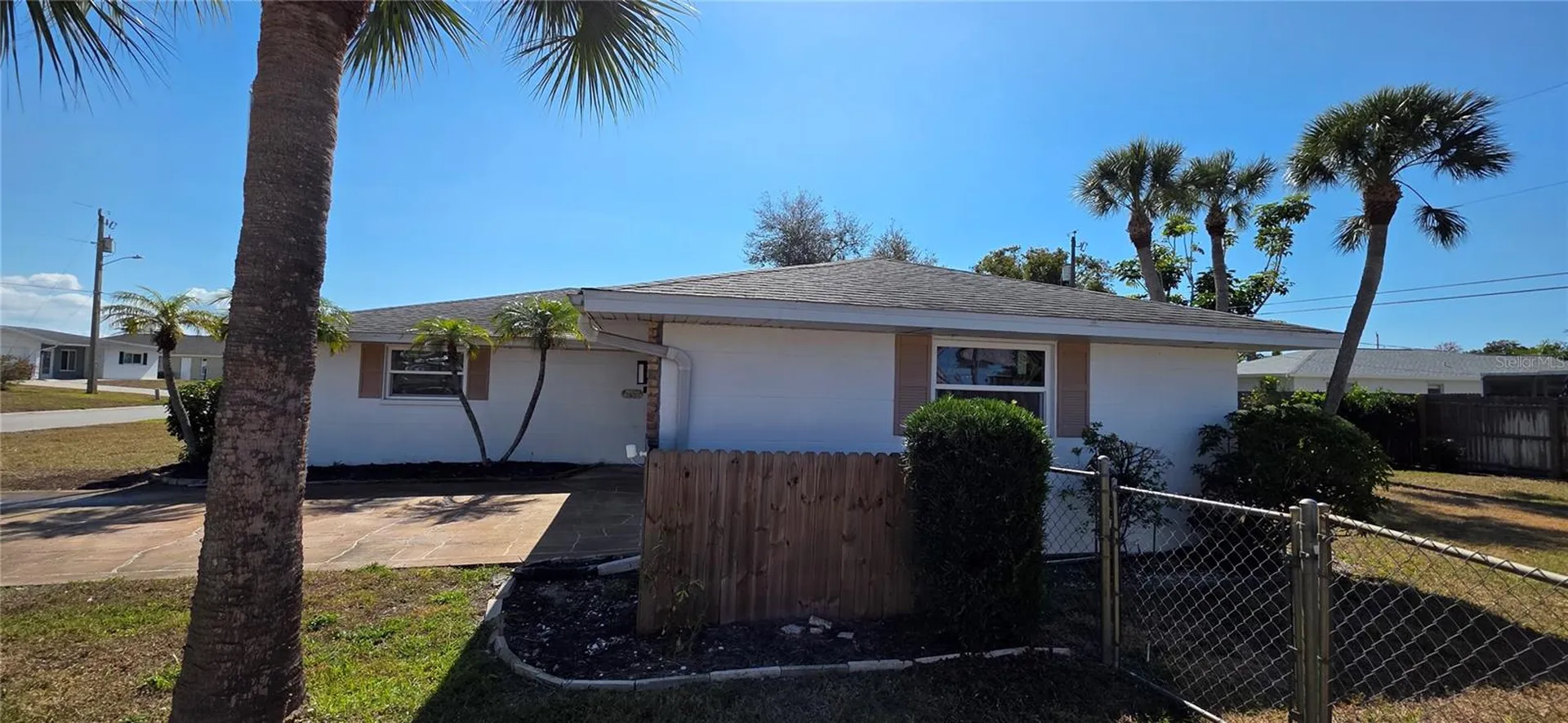 2260 Sandlewood Drive Venice FL 34293