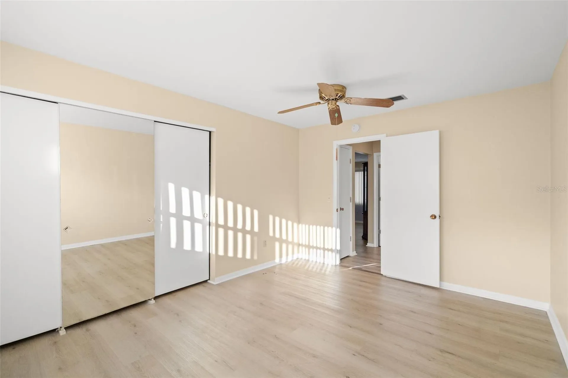 8452 Phillip N Pinellas Park FL 33781