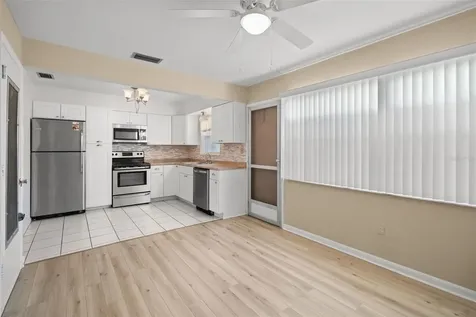 8452 Phillip N Pinellas Park FL 33781