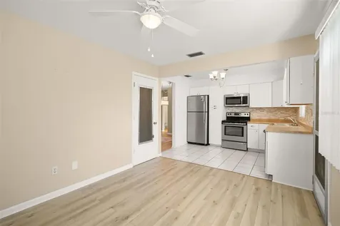 8452 Phillip N Pinellas Park FL 33781