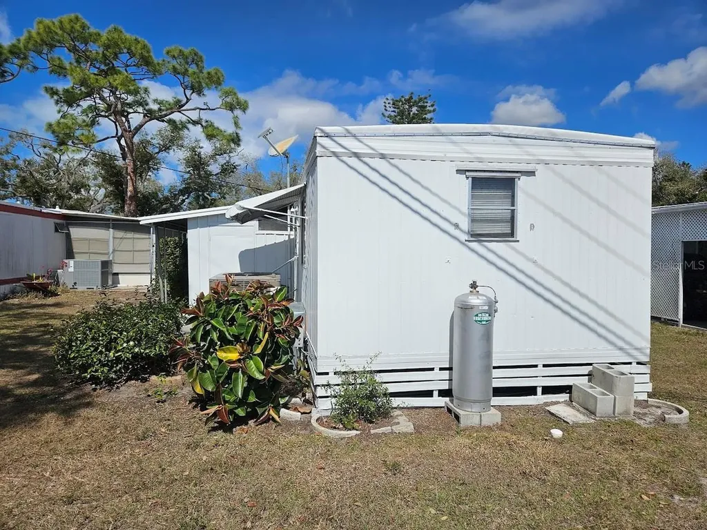 1800 Englewood Road Englewood FL 34223