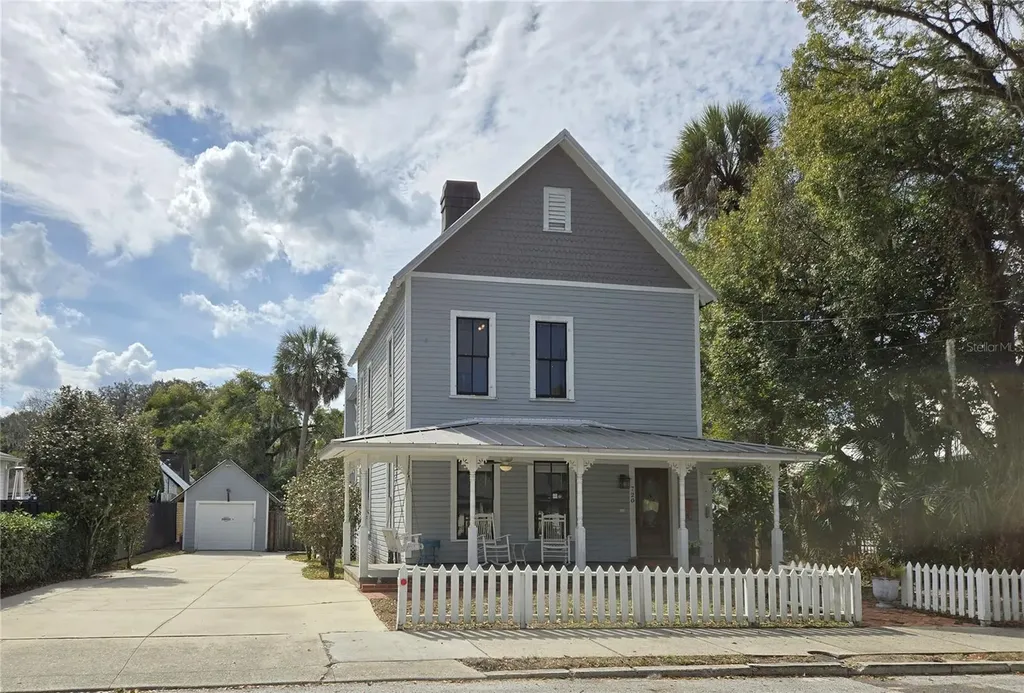 720 SE 3rd Street Ocala FL 34471