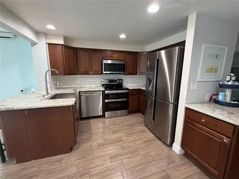 716 Ixora Avenue Ellenton FL 34222