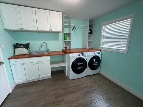 716 Ixora Avenue Ellenton FL 34222