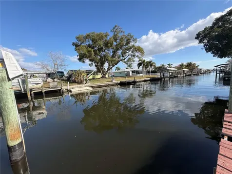 716 Ixora Avenue Ellenton FL 34222