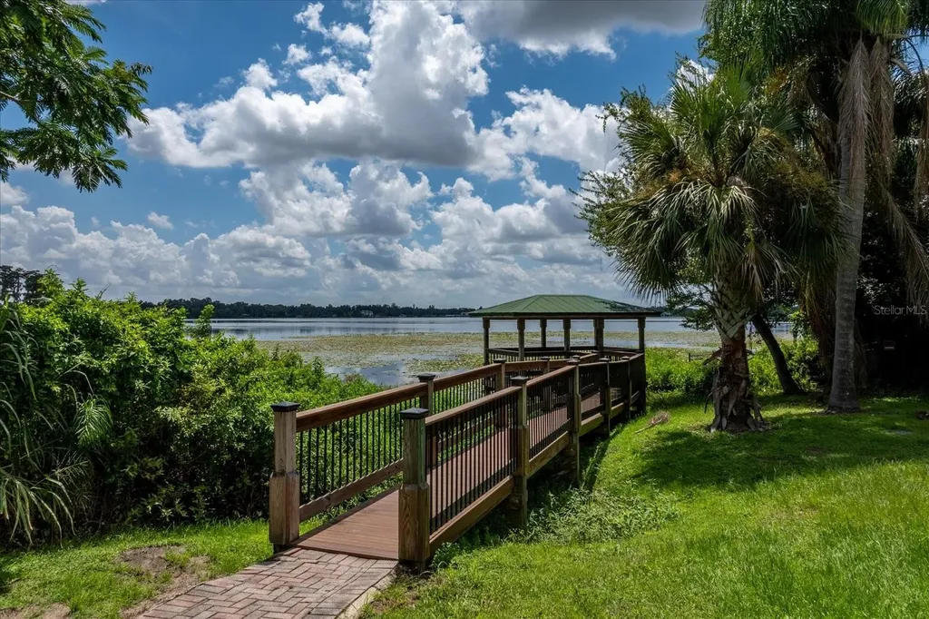 4743 Legacy Oaks Drive Orlando FL 32839