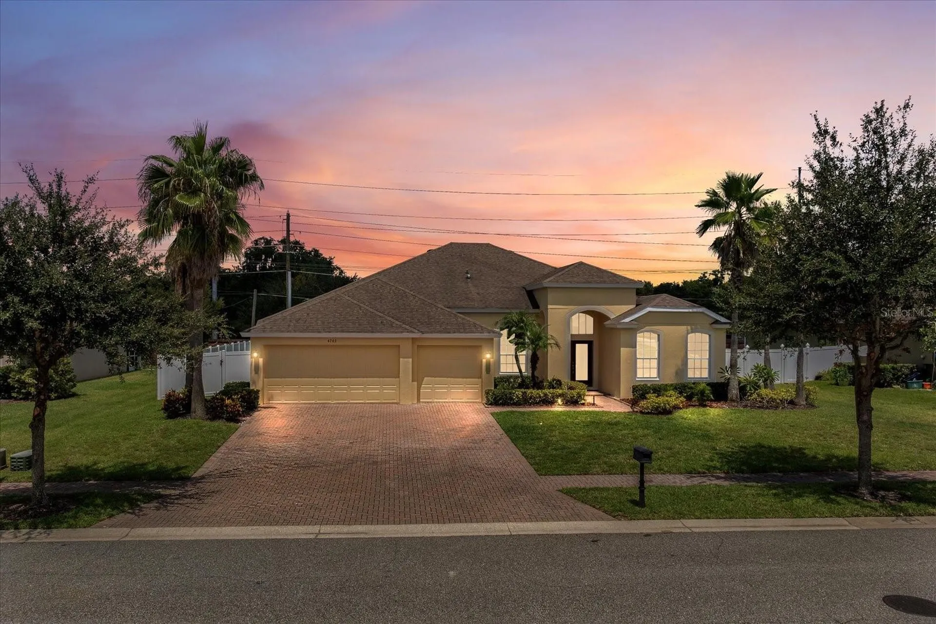 4743 Legacy Oaks Drive Orlando FL 32839