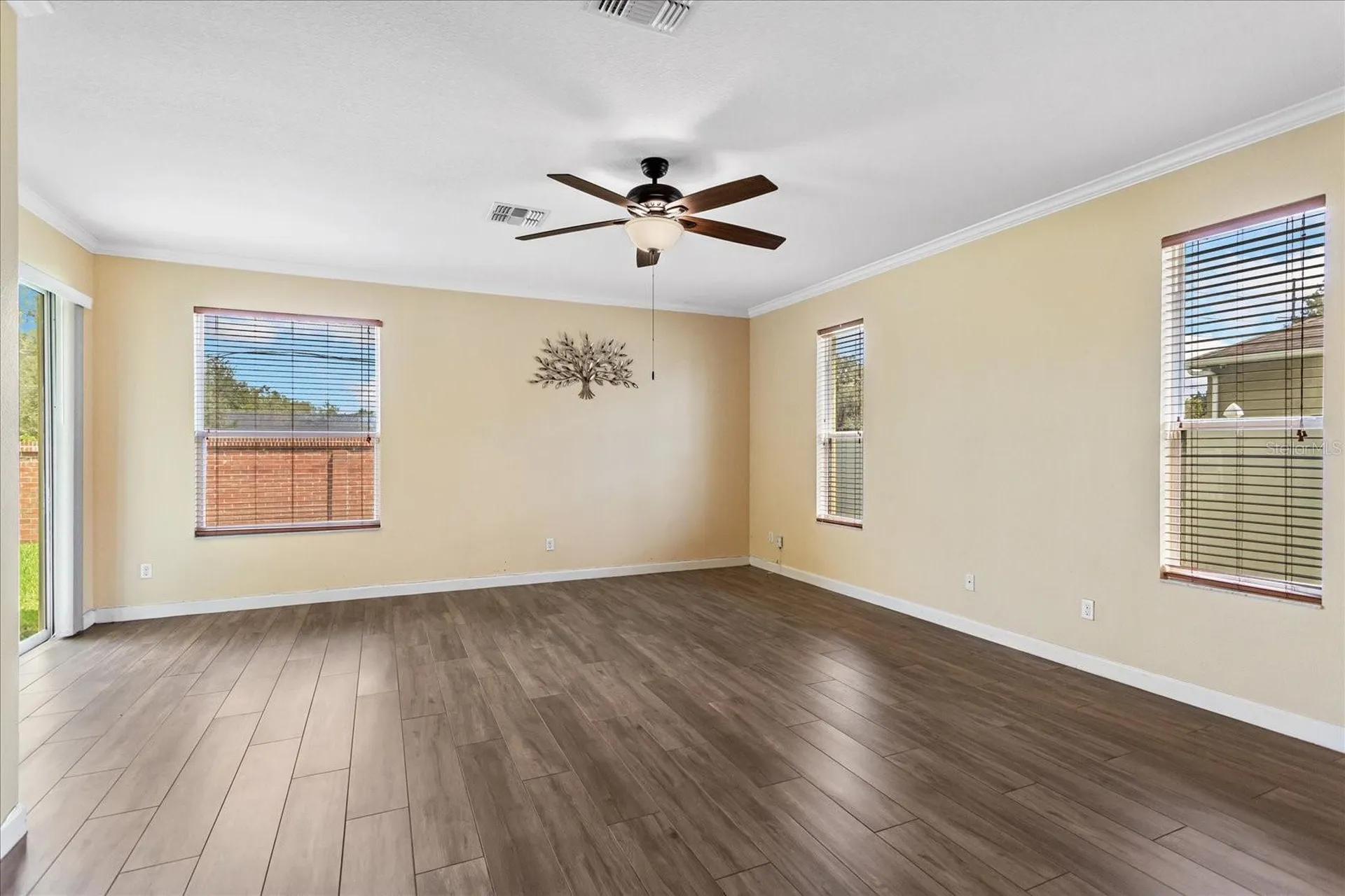 4743 Legacy Oaks Drive Orlando FL 32839