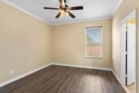 4743 Legacy Oaks Drive Orlando FL 32839