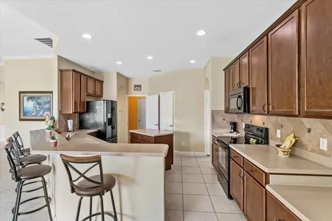 4743 Legacy Oaks Drive Orlando FL 32839