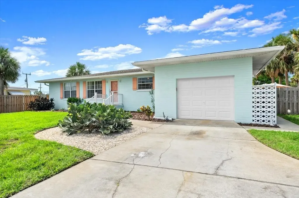 1026 Bel Aire Drive Daytona Beach FL 32118