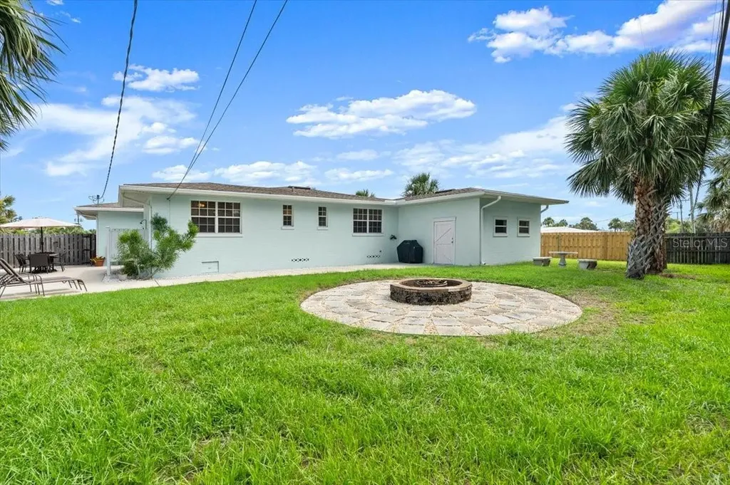 1026 Bel Aire Drive Daytona Beach FL 32118