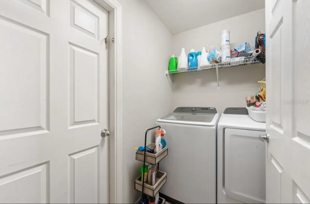 979 Pearly Ridge Lane Lakeland FL 33809