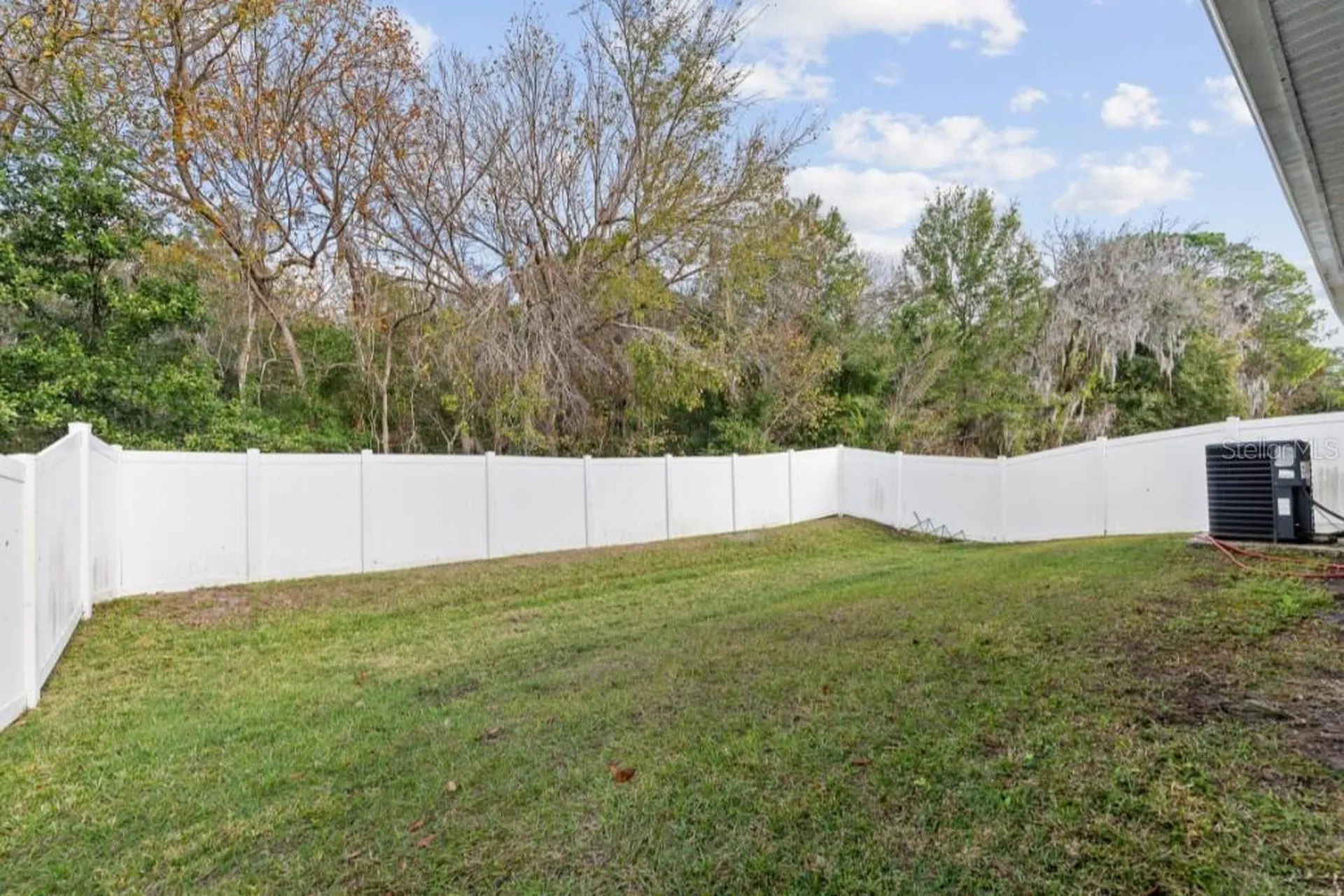 979 Pearly Ridge Lane Lakeland FL 33809