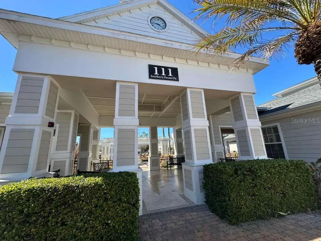 225 Southern Pecan Circle Winter Garden FL 34787