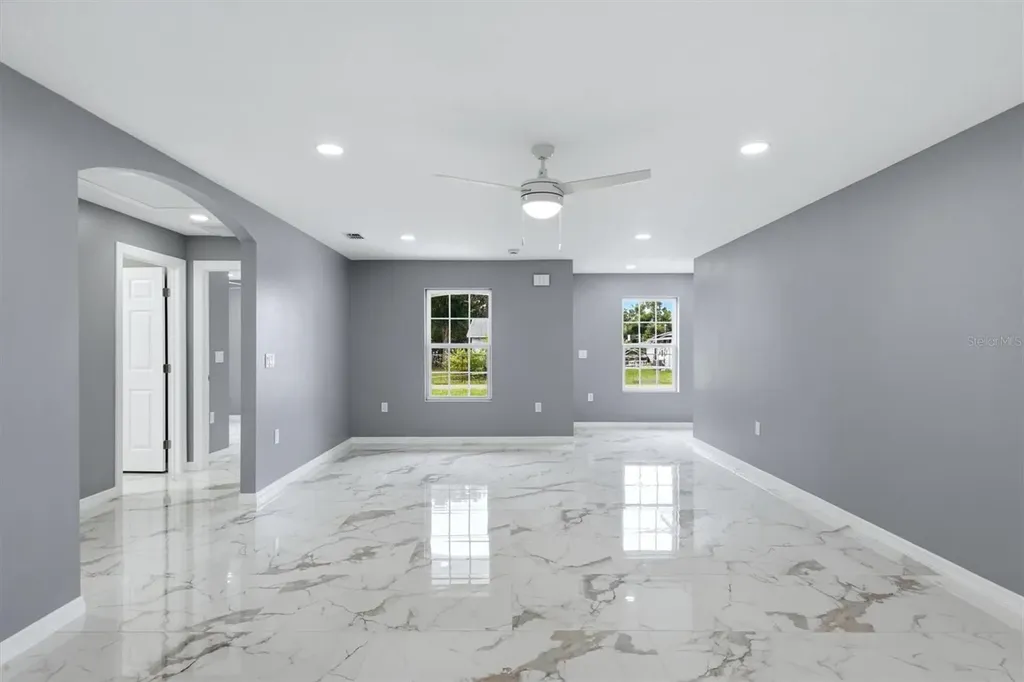 1615 31st Avenue E Bradenton FL 34208