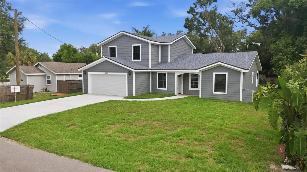 1615 31st Avenue E Bradenton FL 34208