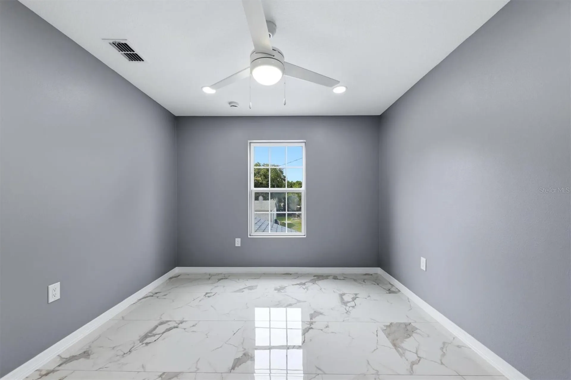 1615 31st Avenue E Bradenton FL 34208